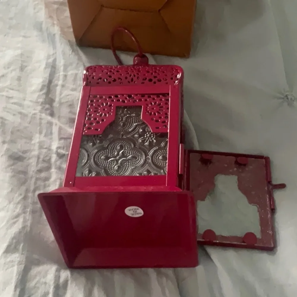 Decorative Deep Pink Metal & Glass Lantern Votive Holder Home Accents